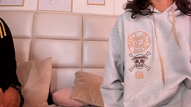 ZukyXYakihiro89 online show from February 27, 2025, 12:21 am