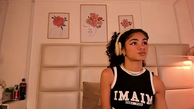 ZukyXYakihiro89 online show from March 7, 2025, 9:06 pm