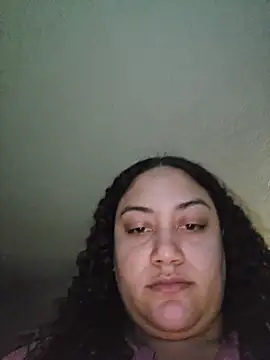 honeeyyy pot online show from October 31, 2025, 12:11 am