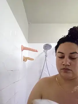 Snapshot of honeeyyy_pot chatting on February 21, 2026, 6:58 am honeeyyy pot online show from February 21, 2026, 6:58 am