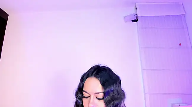 summer holiday online show from December 16, 2024, 7:26 am