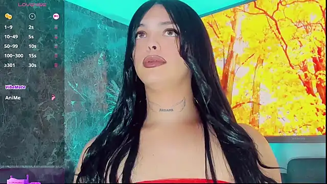 Emmaa Saenz  online show from October 15, 2025, 10:21 pm