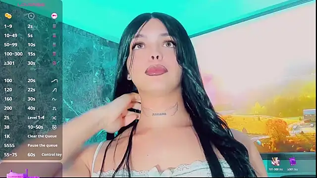 Emmaa Saenz  online show from October 18, 2025, 12:02 am