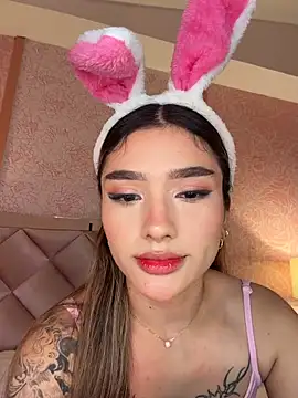 Arianavillada online show from April 5, 2026, 3:26 am