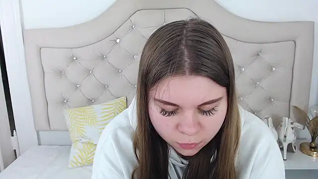 Snapshot of AbbyPleasure chatting on January 15, 2025, 1:20 pm AbbyPleasure online show from January 15, 2025, 1:20 pm