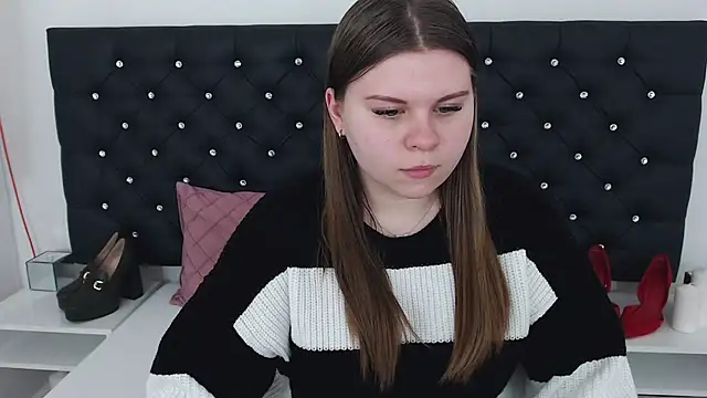 Snapshot of AbbyPleasure chatting on March 3, 2025, 4:03 pm AbbyPleasure online show from March 3, 2025, 4:03 pm