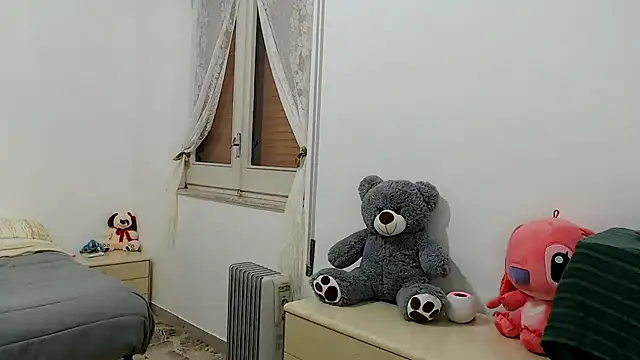 Snapshot of ZajiraShane chatting on February 11, 2026, 8:25 pm ZajiraShane online show from February 11, 2026, 8:25 pm