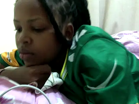 queen-sasha online show from October 25, 2025, 6:32 am