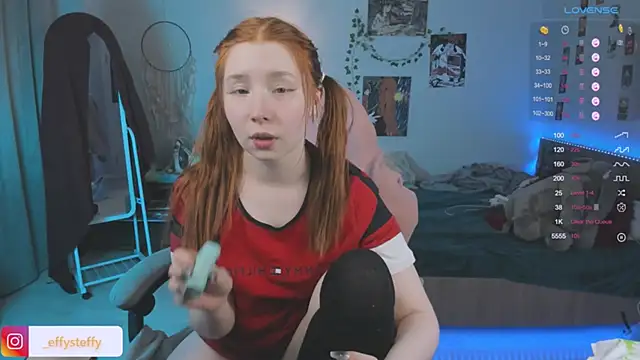 Snapshot of CallMeEffy1 chatting on February 20, 2026, 2:39 pm CallMeEffy1 online show from February 20, 2026, 2:39 pm