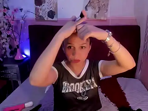 Snapshot of candysmitxxx chatting on December 15, 2025, 6:45 pm candysmitxxx online show from December 15, 2025, 6:45 pm