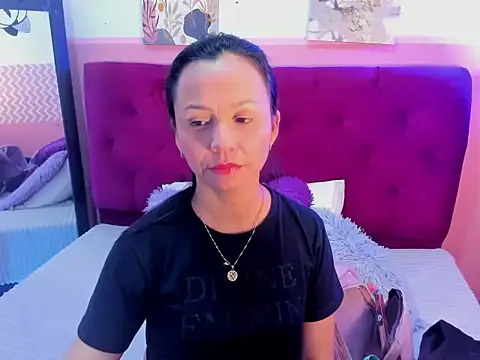 Snapshot of candysmitxxx chatting on April 10, 2026, 2:28 am candysmitxxx online show from April 10, 2026, 2:28 am