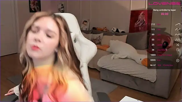 Snapshot of Frau_Lina chatting on March 3, 2026, 3:29 pm Frau Lina online show from March 3, 2026, 3:29 pm