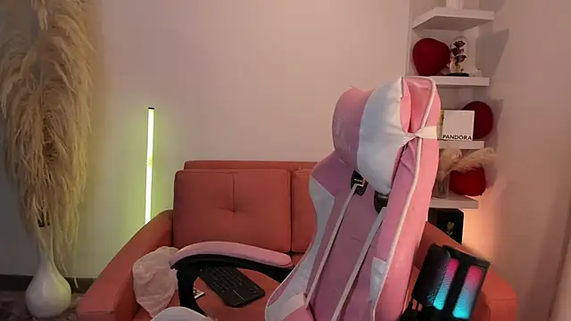 Snapshot of veronicaxx69 chatting on March 2, 2026, 4:03 am veronicaxx69 online show from March 2, 2026, 4:03 am