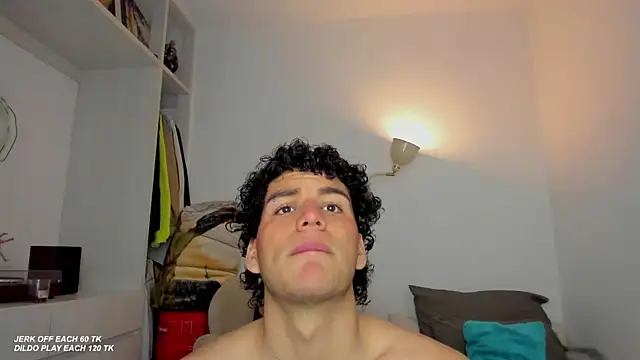 Curlblue online show from October 29, 2025, 11:34 am