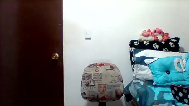 Snapshot of Alisson_brand chatting on March 22, 2025, 1:19 pm Alisson brand online show from March 22, 2025, 1:19 pm