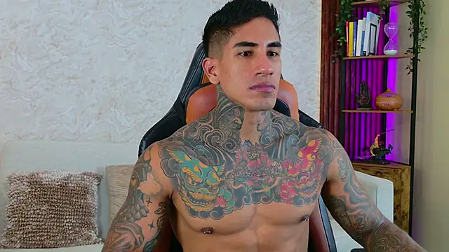 AdanReilly online show from November 15, 2025, 3:52 pm