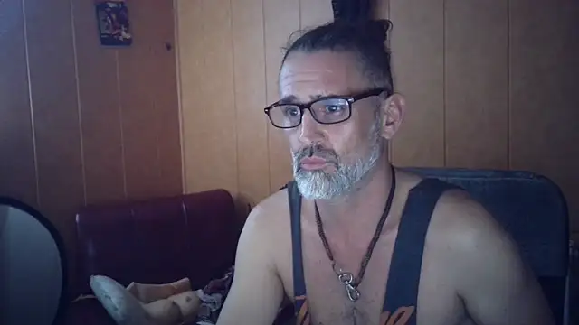 Snapshot of Lia_Y_PatrickX chatting on September 27, 2025, 9:53 pm Lia Y PatrickX online show from September 27, 2025, 9:53 pm