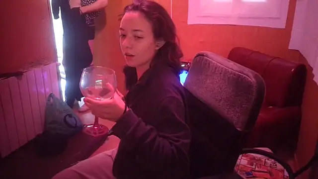 Lia Y PatrickX online show from November 26, 2025, 8:37 am