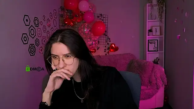 Snapshot of scarlet_mooore chatting on February 28, 2026, 11:17 pm scarlet mooore online show from February 28, 2026, 11:17 pm