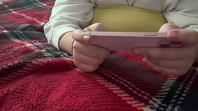 Snapshot of Ceyceys chatting on December 20, 2025, 11:50 am Ceyceys online show from December 20, 2025, 11:50 am