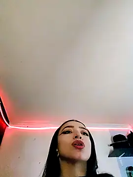 Snapshot of Paudelatorre chatting on March 24, 2026, 2:27 am Paudelatorre online show from March 24, 2026, 2:27 am