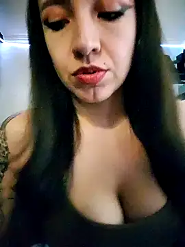 Snapshot of Paudelatorre chatting on March 31, 2026, 2:02 am Paudelatorre online show from March 31, 2026, 2:02 am