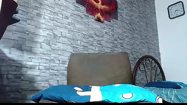 bulguehot online show from December 16, 2025, 1:21 am