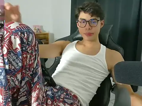 Snapshot of Jacotnk chatting on November 28, 2025, 3:20 am Jacotnk online show from November 28, 2025, 3:20 am