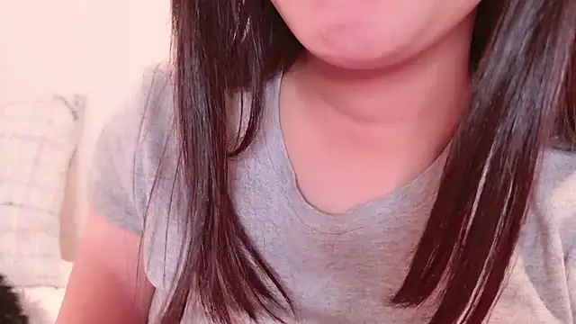  Sakiii  online show from September 29, 2025, 4:23 pm