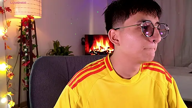 Mr evan1 online show from March 5, 2025, 2:34 pm