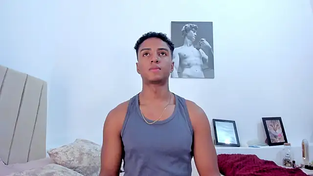 MagnusKing  online show from July 12, 2026, 3:19 am