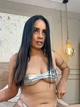 Snapshot of Alishak chatting on February 13, 2026, 8:38 pm Alishak online show from February 13, 2026, 8:38 pm