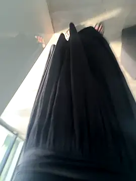 May-Squirt online show from October 25, 2025, 8:33 am