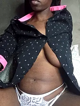 Snapshot of lachilena027 chatting on October 23, 2025, 4:45 am lachilena027 online show from October 23, 2025, 4:45 am