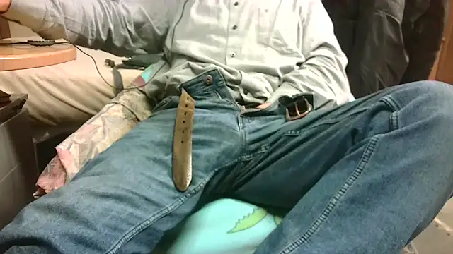 Snapshot of Giulio35_Pika chatting on January 7, 2026, 3:58 pm Giulio35 Pika online show from January 7, 2026, 3:58 pm