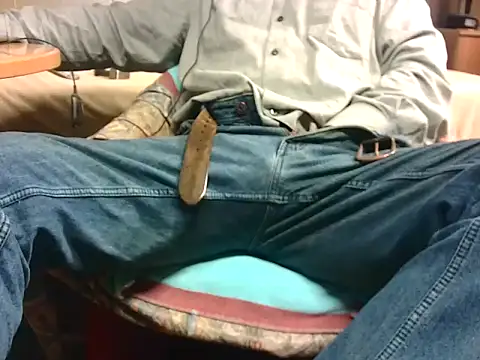 Snapshot of Giulio35_Pika chatting on January 10, 2026, 6:26 am Giulio35 Pika online show from January 10, 2026, 6:26 am