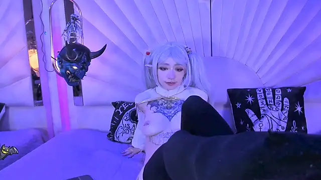 zephirahabney online show from December 15, 2024, 4:48 pm