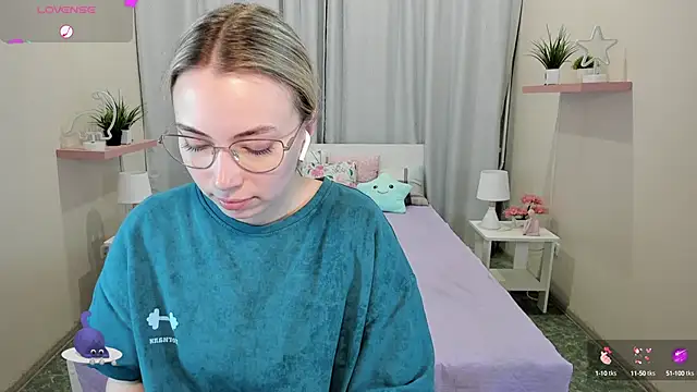 TiffanyBatson online show from January 8, 2025, 11:10 am