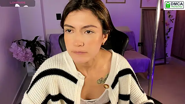 Snapshot of Lilabril chatting on January 16, 2026, 2:32 pm Lilabril online show from January 16, 2026, 2:32 pm