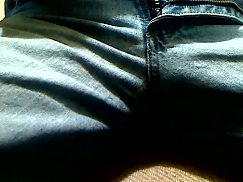 markluvskitty online show from December 1, 2025, 1:38 pm