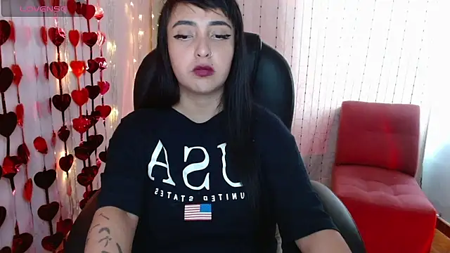 AmberGoddess  online show from March 6, 2025, 6:05 pm