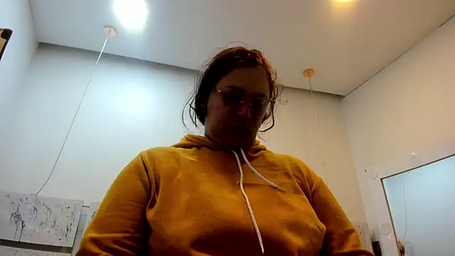 Biiancacox online show from February 14, 2026, 3:03 am