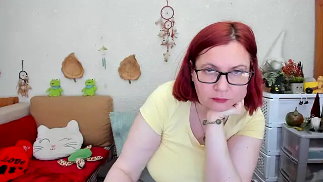 PlayfullMature online show from March 14, 2025, 10:07 am