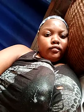 Snapshot of queennapal chatting on March 11, 2026, 4:18 am queennapal online show from March 11, 2026, 4:18 am