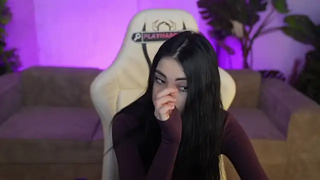 Snapshot of Tina_Breeze chatting on January 14, 2026, 9:04 am Tina Breeze online show from January 14, 2026, 9:04 am