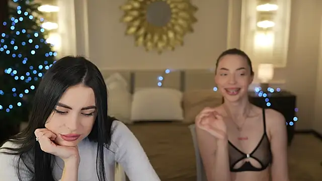 Snapshot of Tina_Breeze chatting on January 15, 2026, 8:41 am Tina Breeze online show from January 15, 2026, 8:41 am