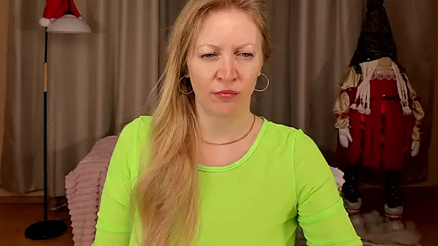 Snapshot of sugamomy chatting on January 14, 2026, 12:38 am sugamomy online show from January 14, 2026, 12:38 am