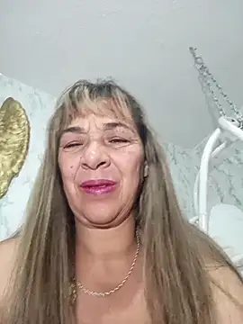 Snapshot of biancchi chatting on February 20, 2025, 9:44 am biancchi online show from February 20, 2025, 9:44 am