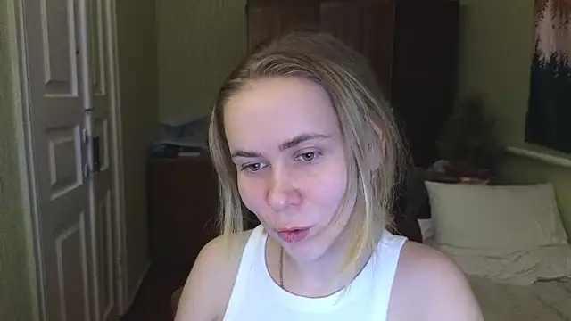 Riley Roo online show from January 30, 2025, 5:28 pm