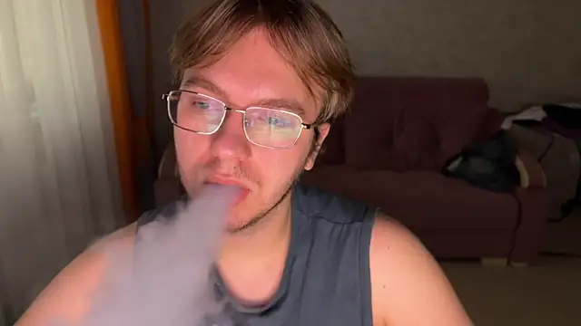 Snapshot of kiopiggy chatting on December 4, 2025, 7:06 am kiopiggy online show from December 4, 2025, 7:06 am